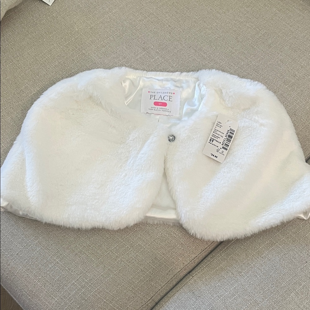 The Children's Place|  Ivory Faux Fur Shrug| Size 5T